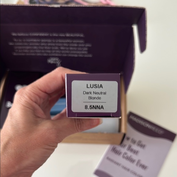 Madison Reed Radiant Hair Color Kit - Picture 3 of 3